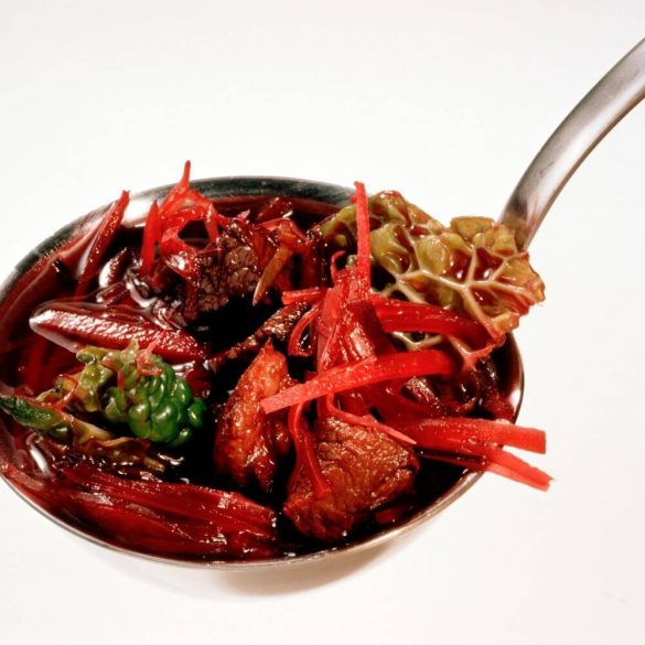 Slow Cooker Vegetable Beef Borscht