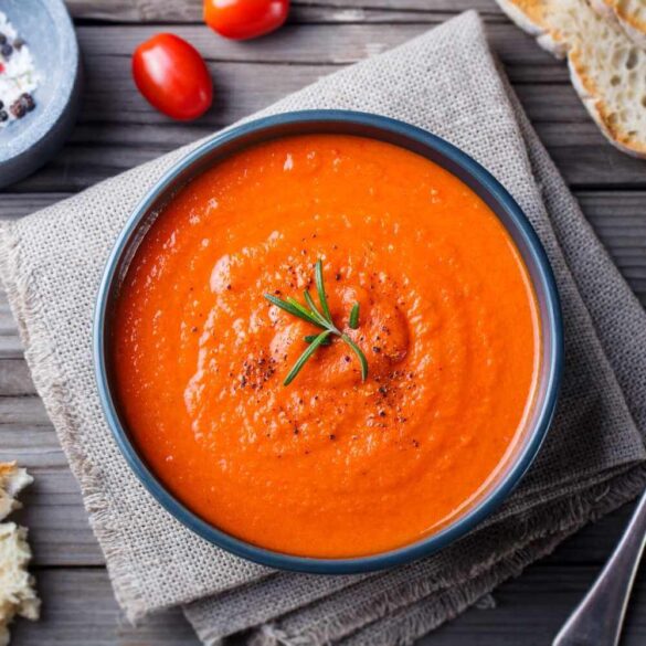 Slow Cooker Tomato Soup